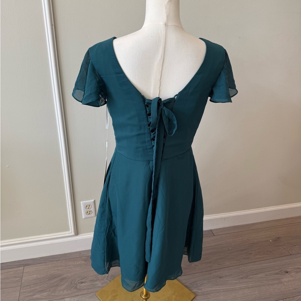 Chic Teal V-Neck Mini Dress - Picture 4 of 9